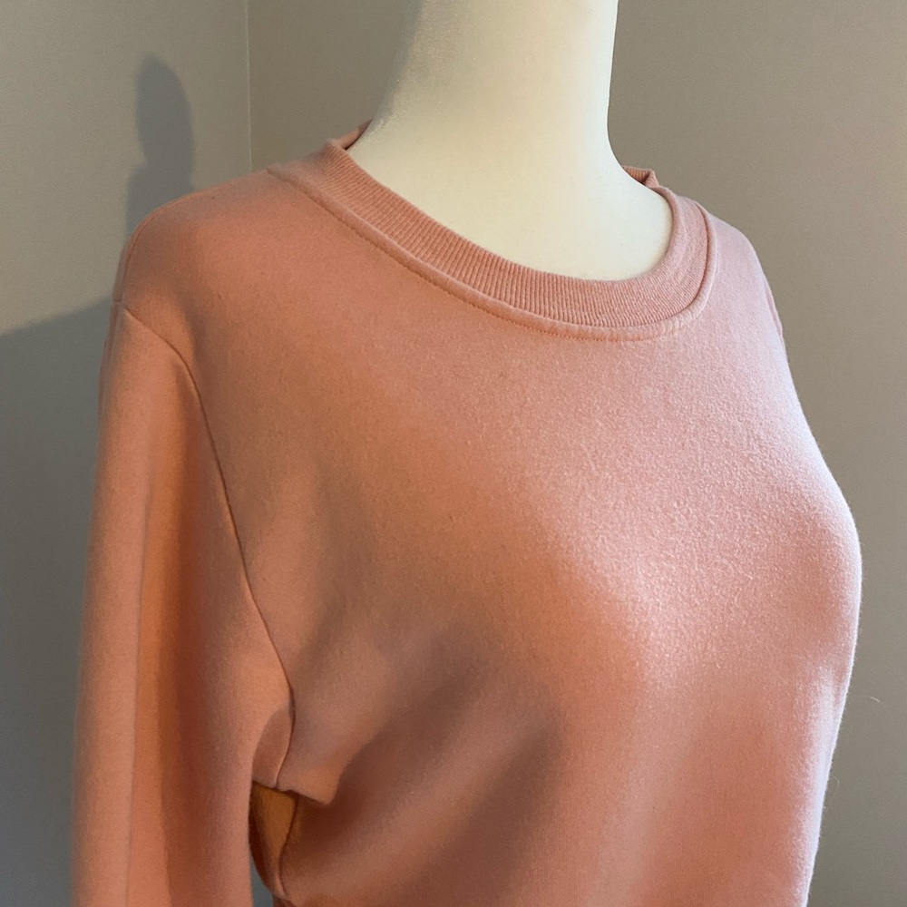 Garage Cropped Sweater - Picture 2 of 6